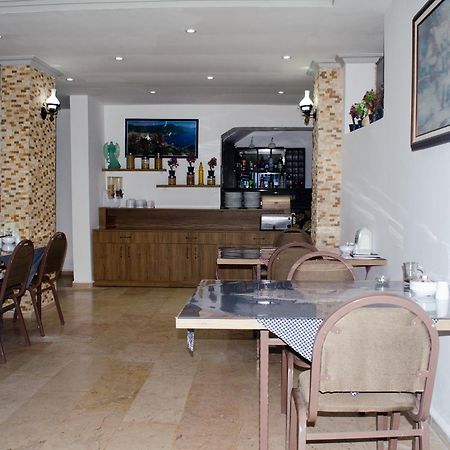 Dilhan Hotel Мармарис Екстериор снимка