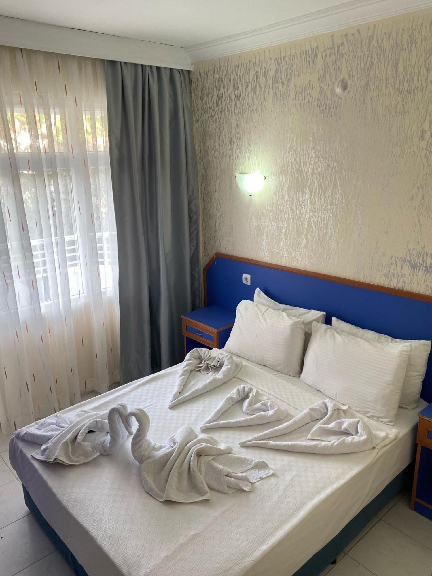Dilhan Hotel Мармарис Екстериор снимка