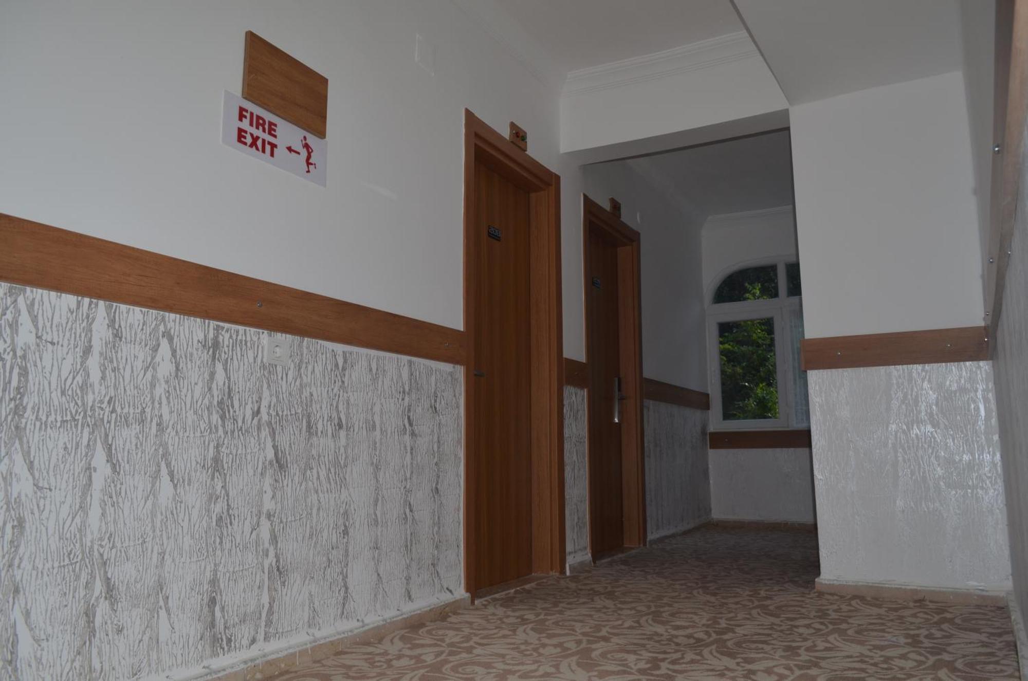 Dilhan Hotel Мармарис Екстериор снимка